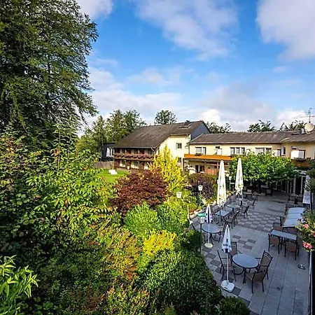 Waldhotel Kurfuerst Отель Kaisersesch