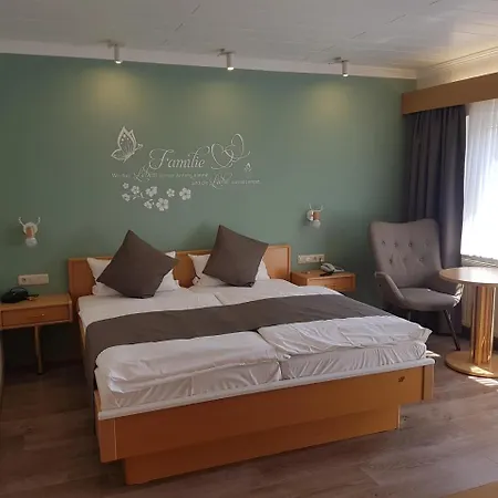 Hotel Waldhotel Kurfürst 3*