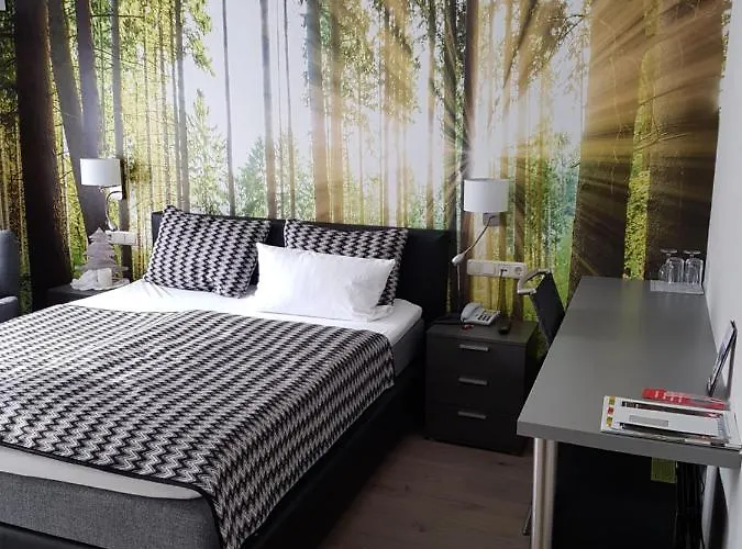 Waldhotel Kurfuerst 3*