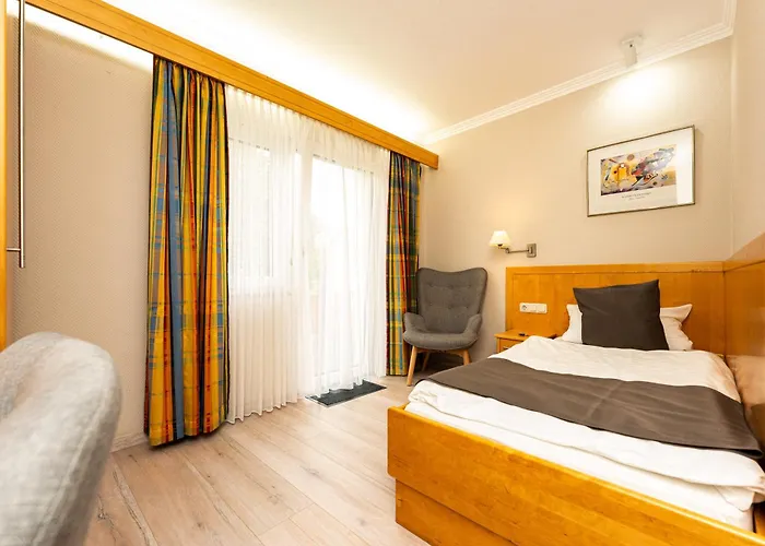 Hotel Waldhotel Kurfuerst