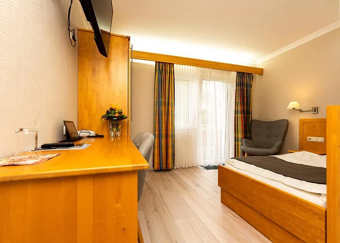 Waldhotel Kurfuerst Hotel 3*